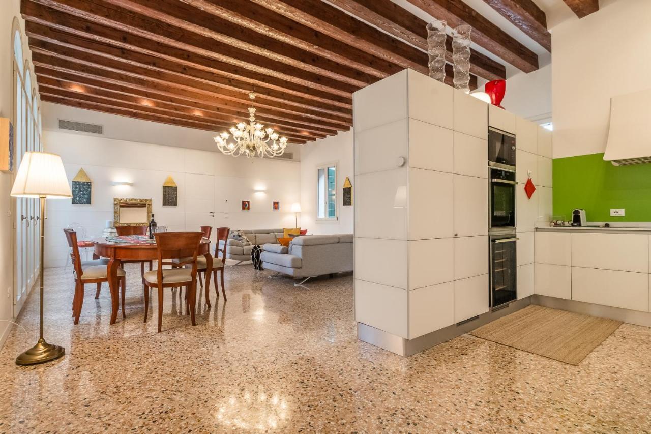 Apartamento Gallery House Venecia